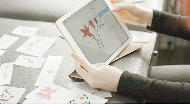 tablet with a design of some flowers to print them for making stickers