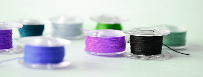 how to thread a bobbin
